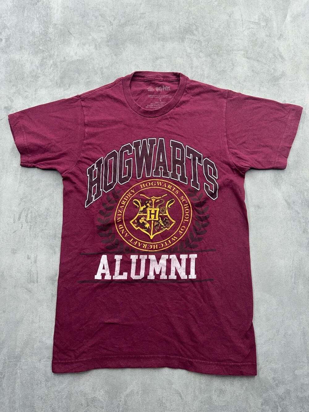 Harry Potter Hogwarts Alumni Maroon Short Sleeve Graphic T-Shirt
